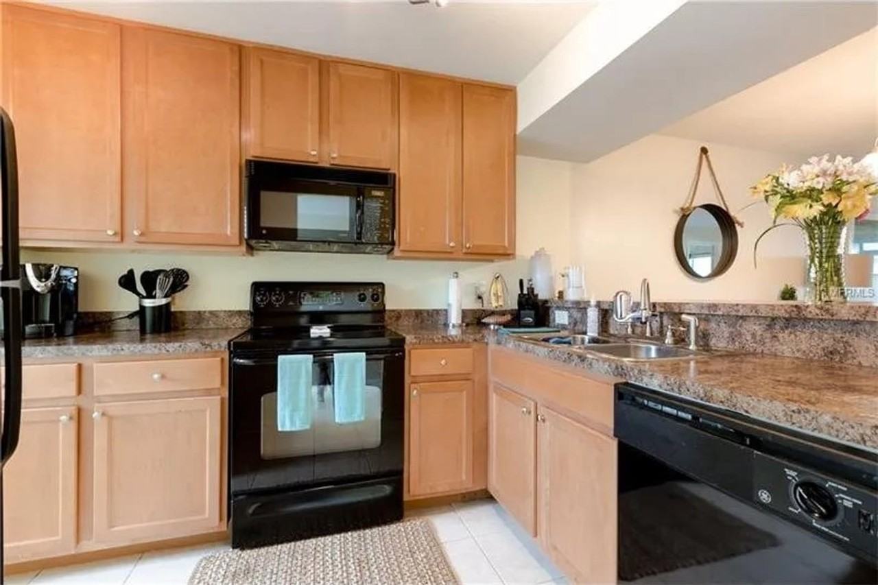 3074 Plaza Terrace Dr #3074 - Photo 4 of 19