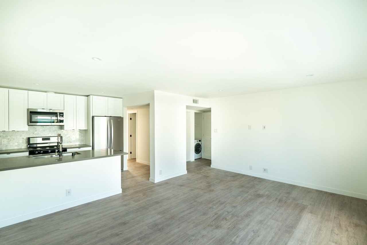 3168 Wabash Ave - Photo 4 of 14