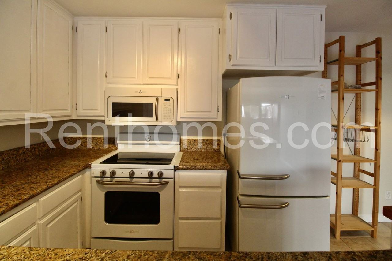 3550 Ruffin Rd #146 - Photo 5 of 18