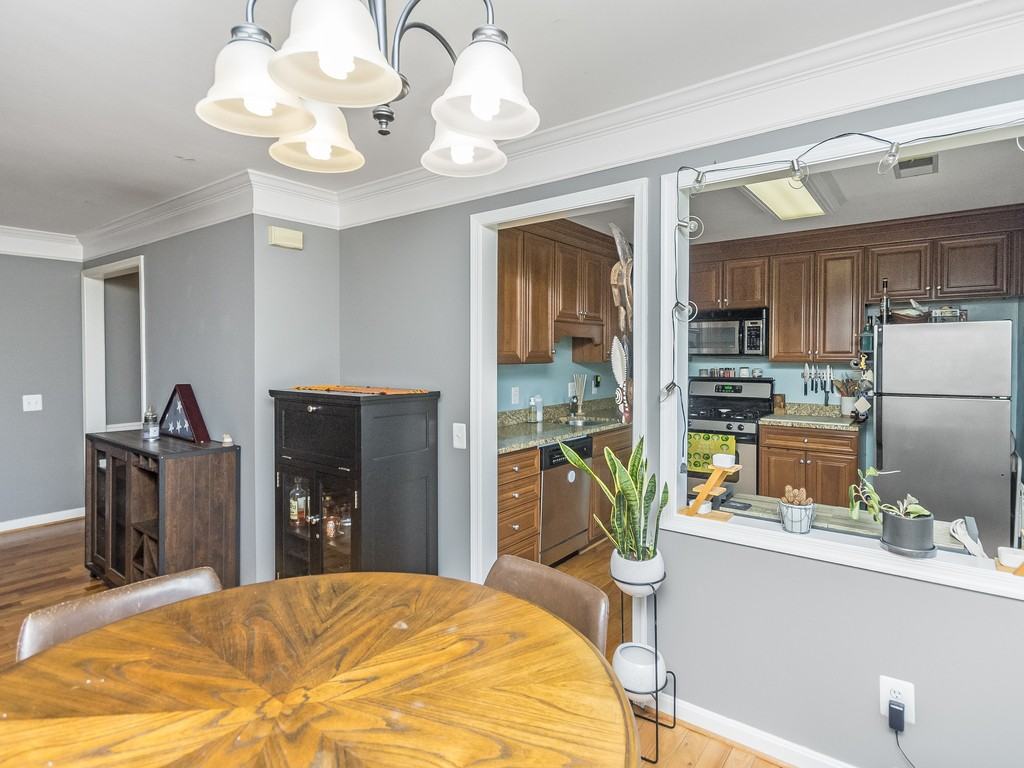 21845 Baldwin Sq #303 - Photo 3 of 25