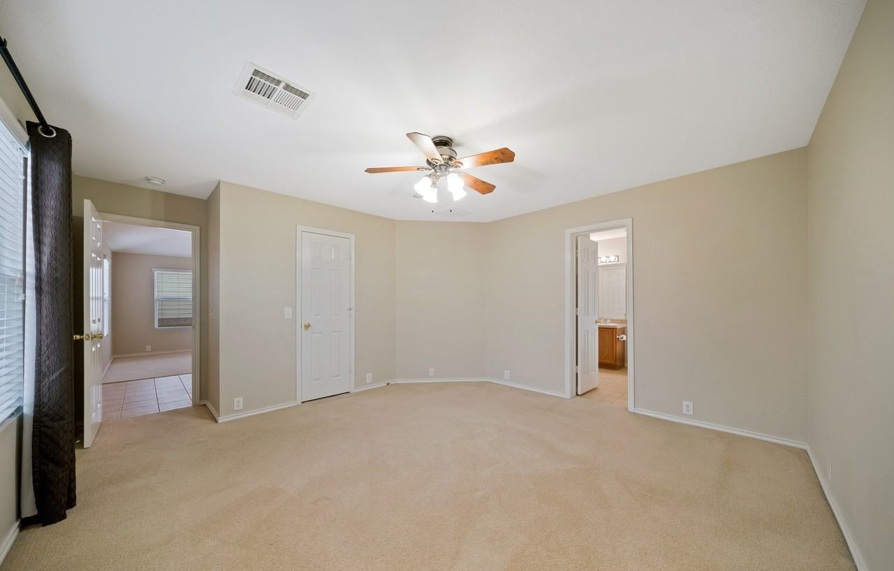 5125 Knollwood - Photo 3 of 31