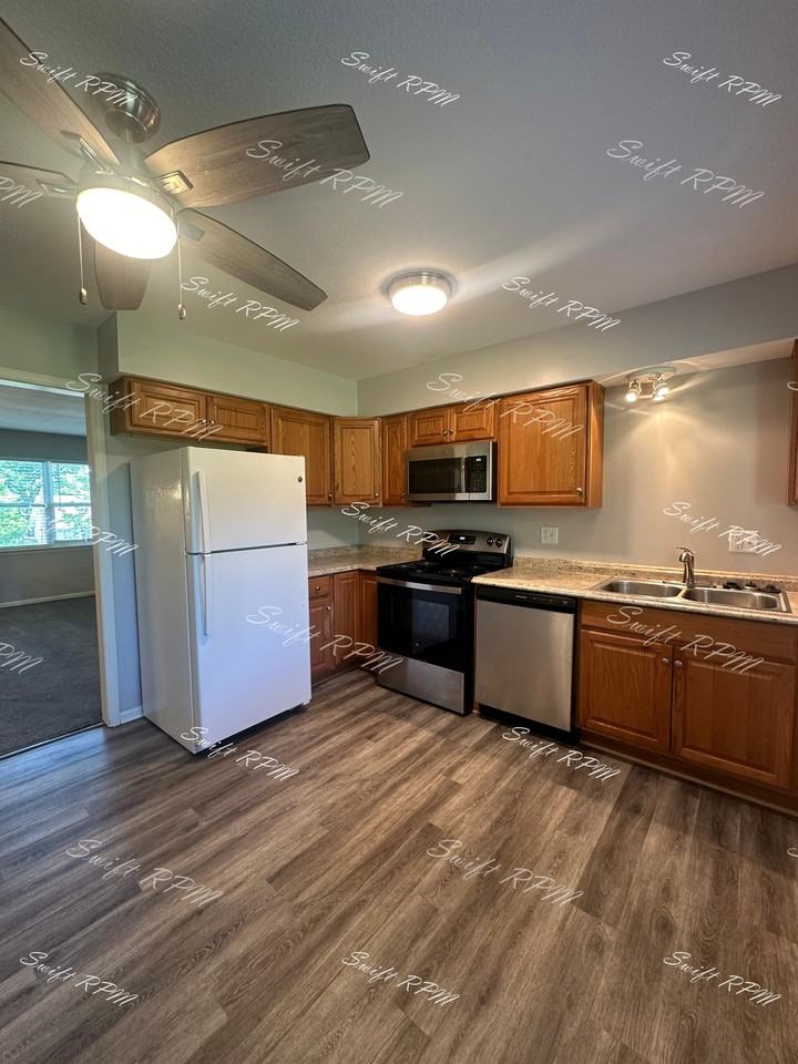 13415 W 60th St #1 - Photo 5 of 18