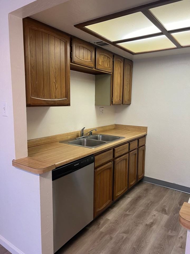 2218 Cannonball Rd - Photo 4 of 19