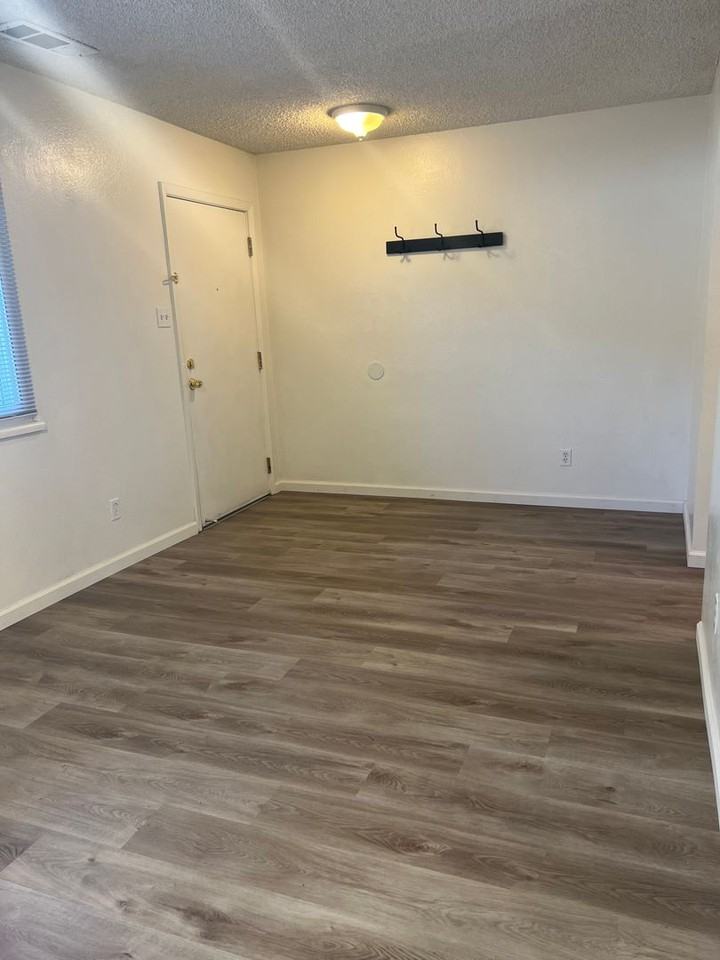 2218 Cannonball Rd - Photo 7 of 19