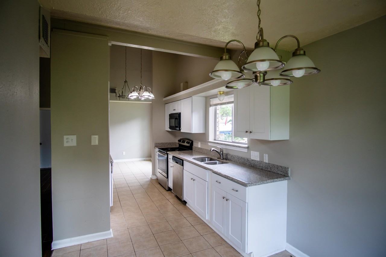 521 White Wing Ct - Photo 7 of 7