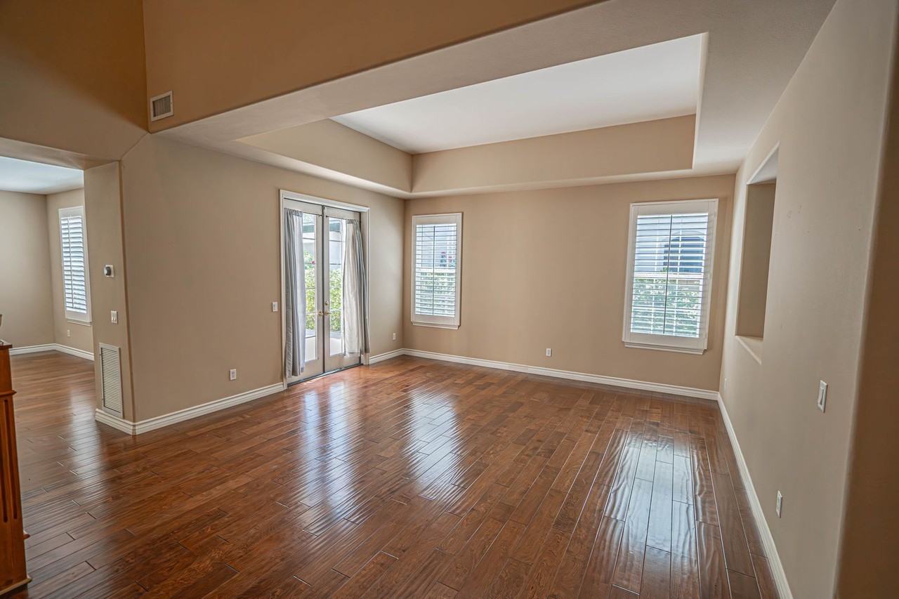 23902 Lakeside Rd - Photo 5 of 37