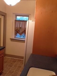 951 College Ave - Photo 7 of 24