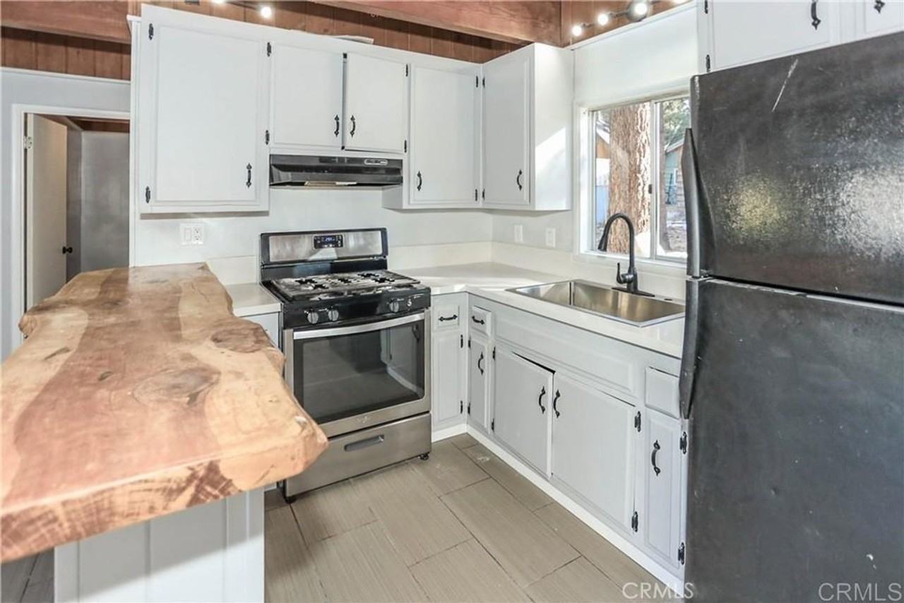 Beautiful Big Bear!! - Photo 2 of 19