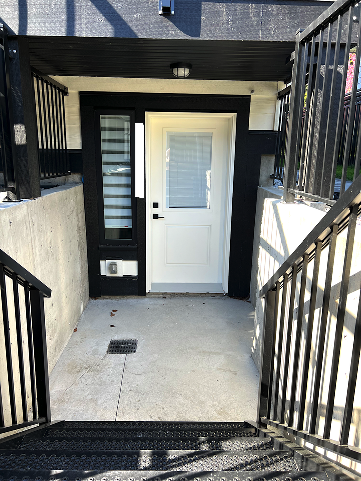 3592 West 38th Avenue 2 - Photo 3 of 15