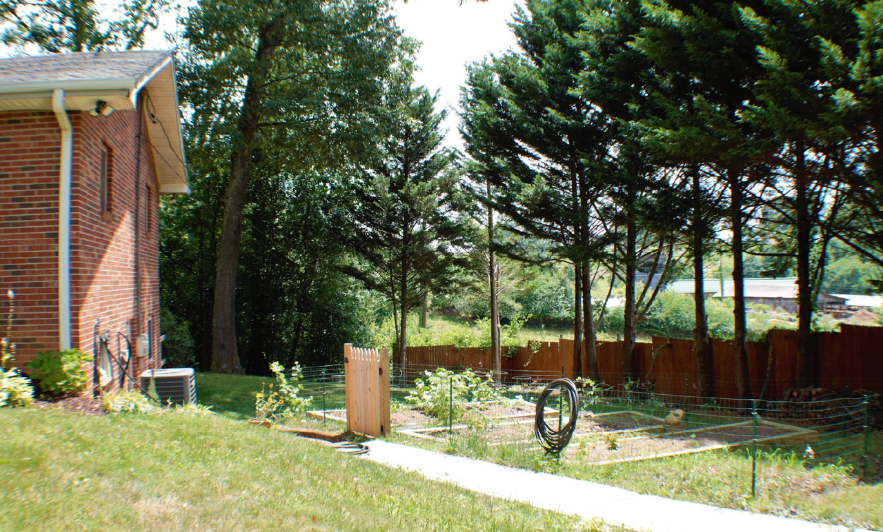 108 Valley View Rd - Photo 7 of 28