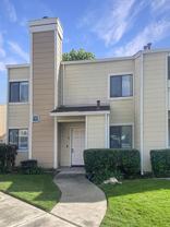 1529 Pyrenees Ave #4 - Photo 1 of 1