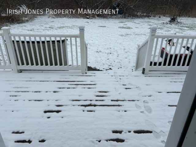 8885 Fisk Rd - Photo 2 of 11