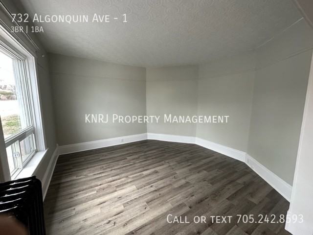 732 Algonquin Ave #1 - Photo 3 of 17