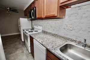 featured image of 157 Twin Oak Dr