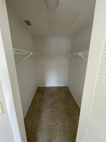 631 SE 13th Ave - Photo 6 of 9