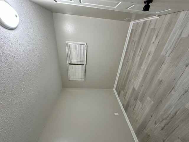 1852-A Golf View Avenue - Photo 6 of 8