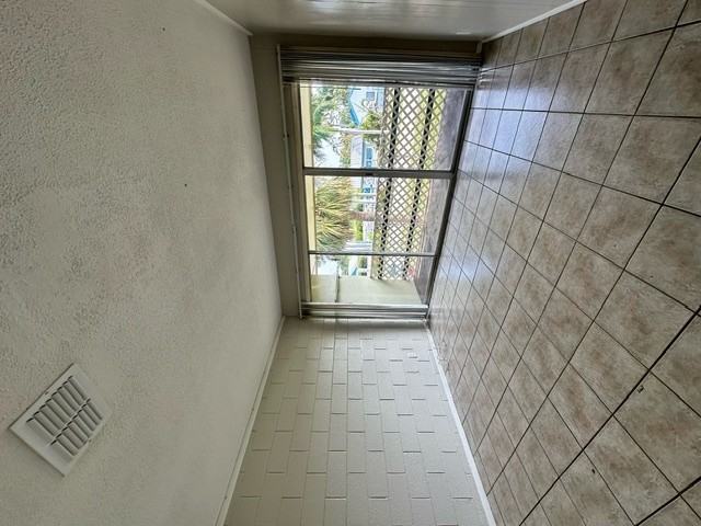 1852-A Golf View Avenue - Photo 7 of 8