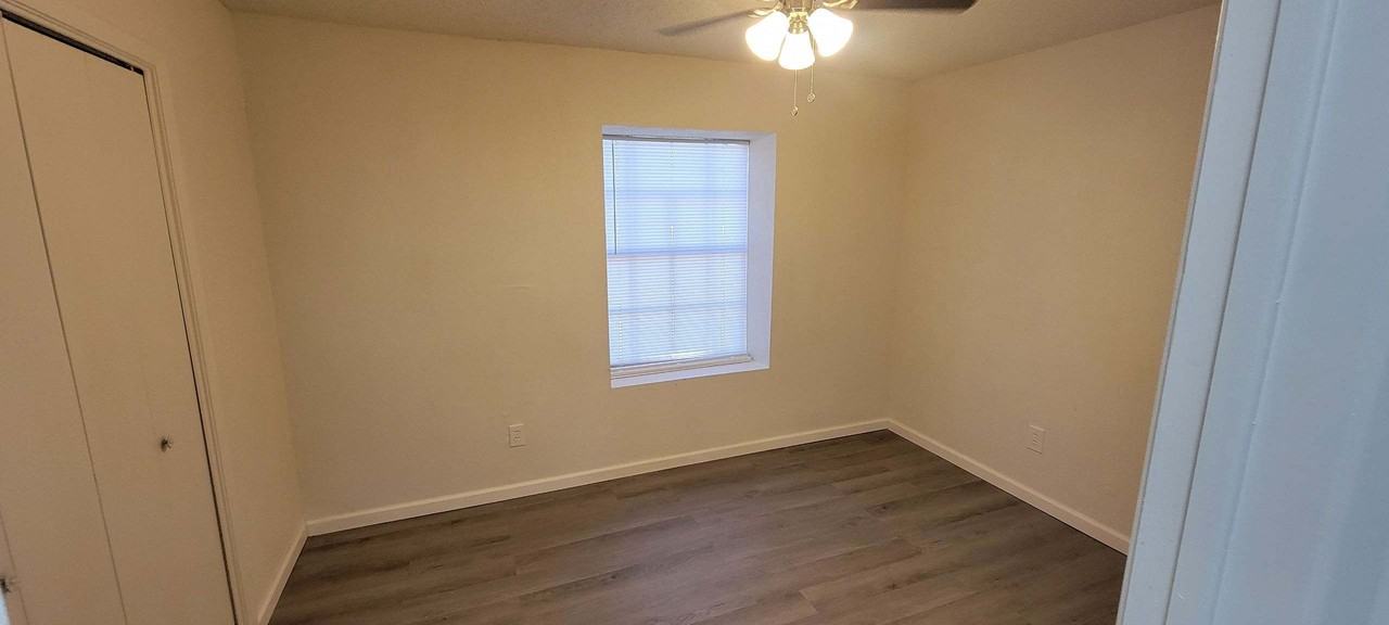 SHEP - 2290 Long Avenue - Photo 3 of 19