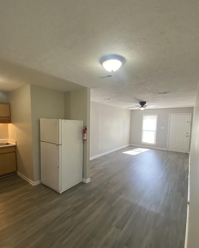 Roberta Court Apartments Roberta Ct, Fayetteville, NC 28304 Zumper