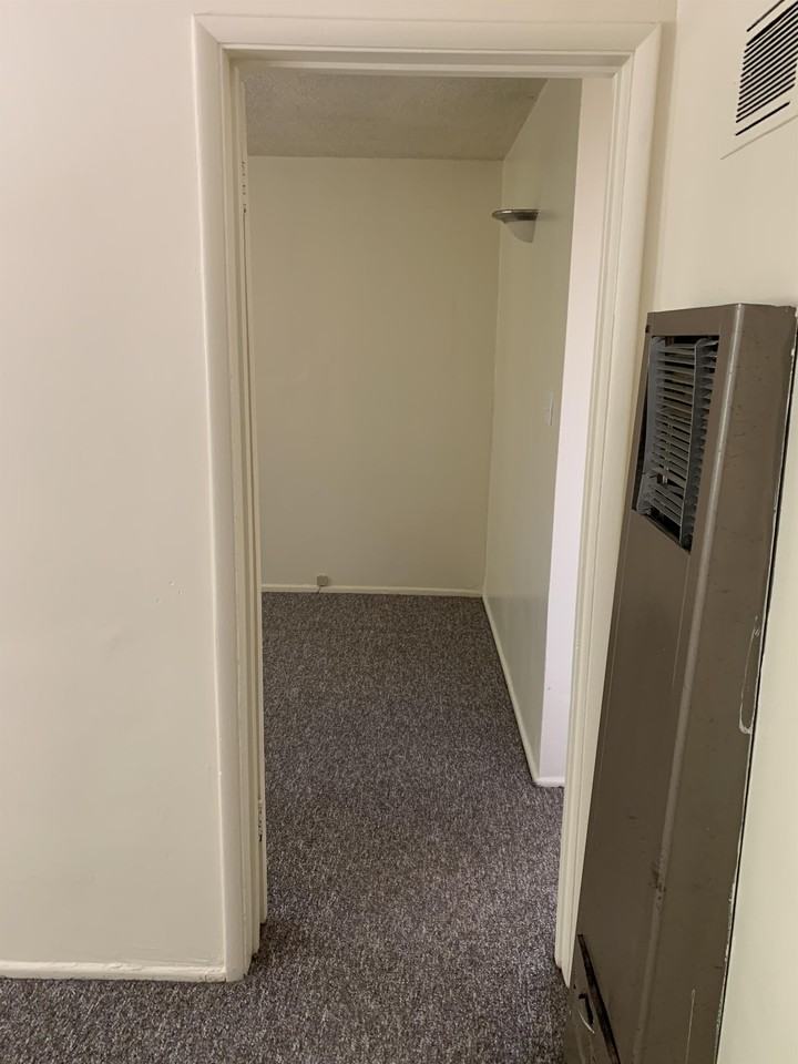 Brizzolara 690 - Photo 6 of 15