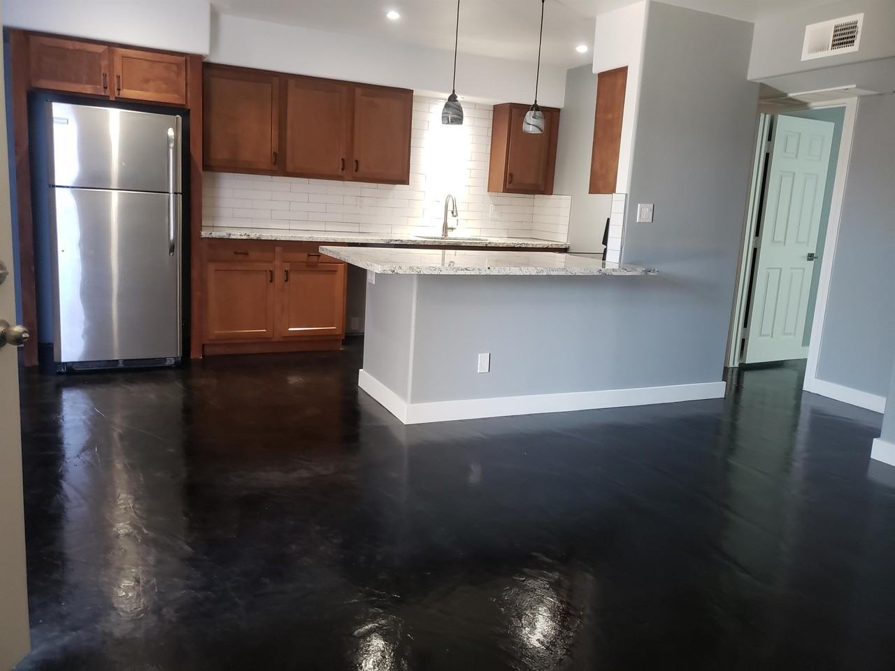 COLTER 10 - Photo 5 of 36