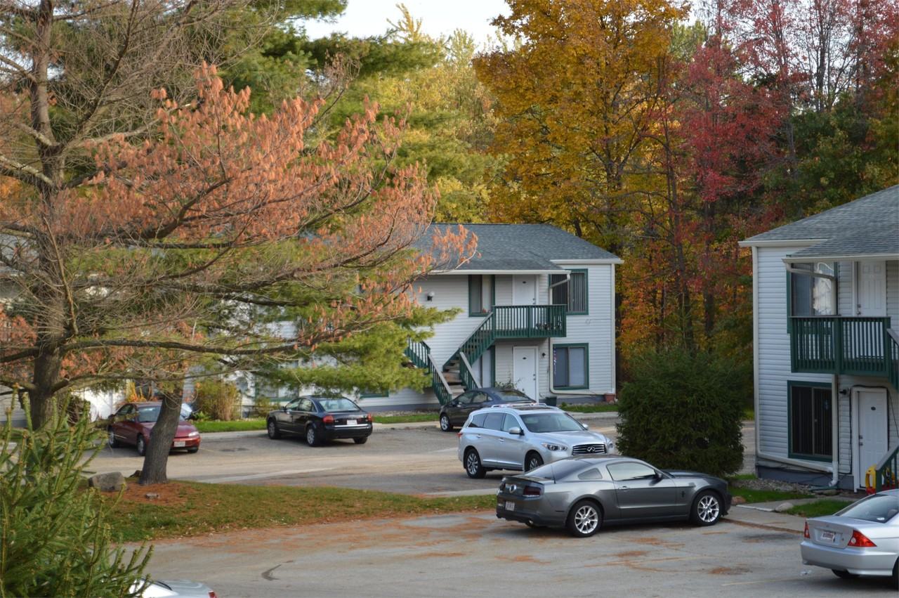 Brimfield Square - Photo 4 of 14