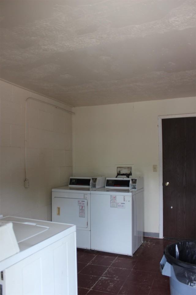 Brimfield Square - Photo 6 of 14