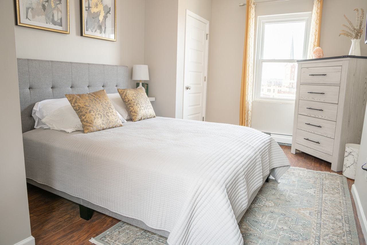 Clifton-103 - Photo 6 of 50