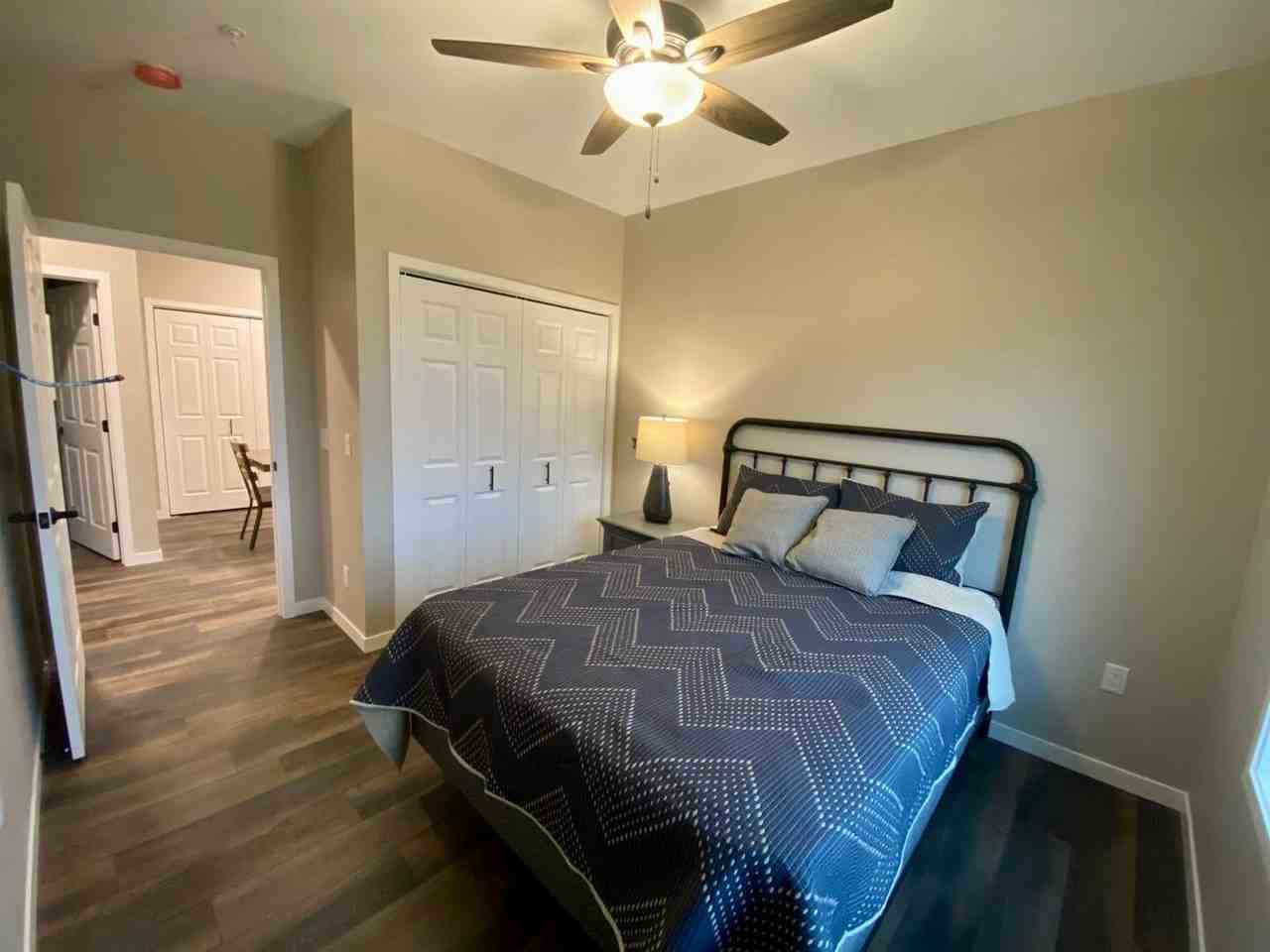 608 Pine St. - Photo 4 of 38