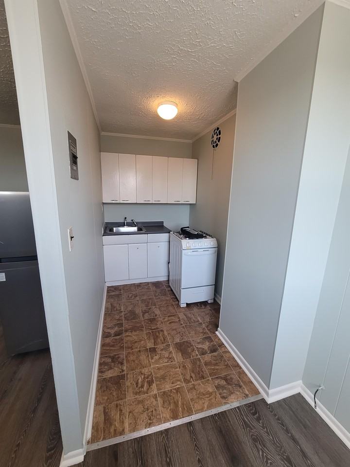 2929 N Calvert St - Photo 2 of 3