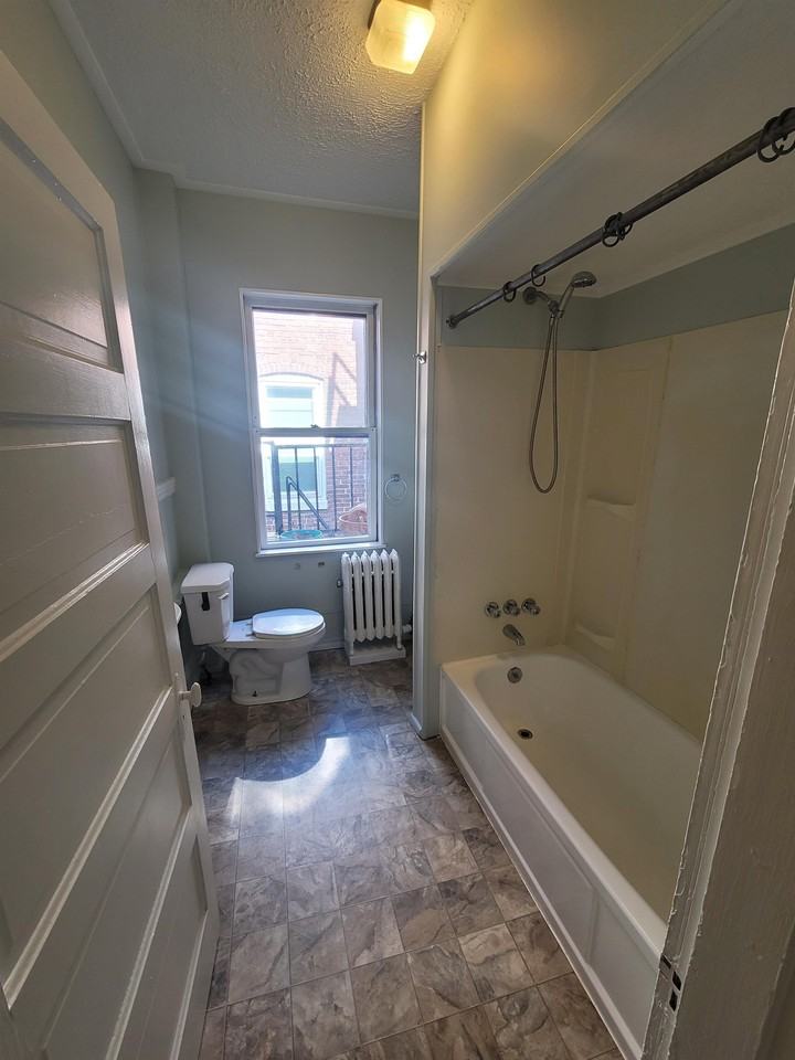 2929 N Calvert St - Photo 3 of 3