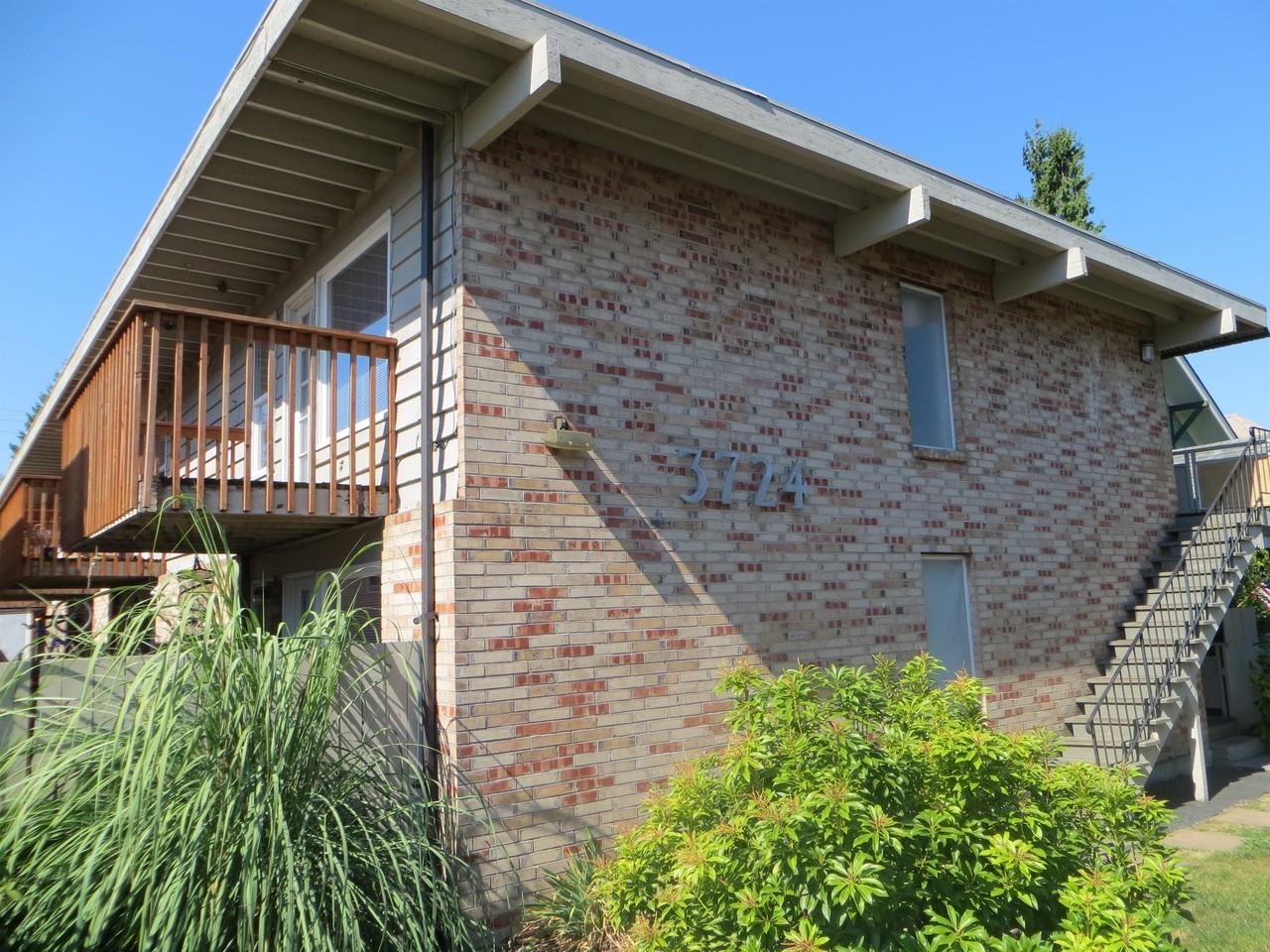 3724 Hoyt Avenue - Photo 4 of 10