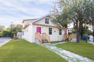 featured image of 2419 S Presa St