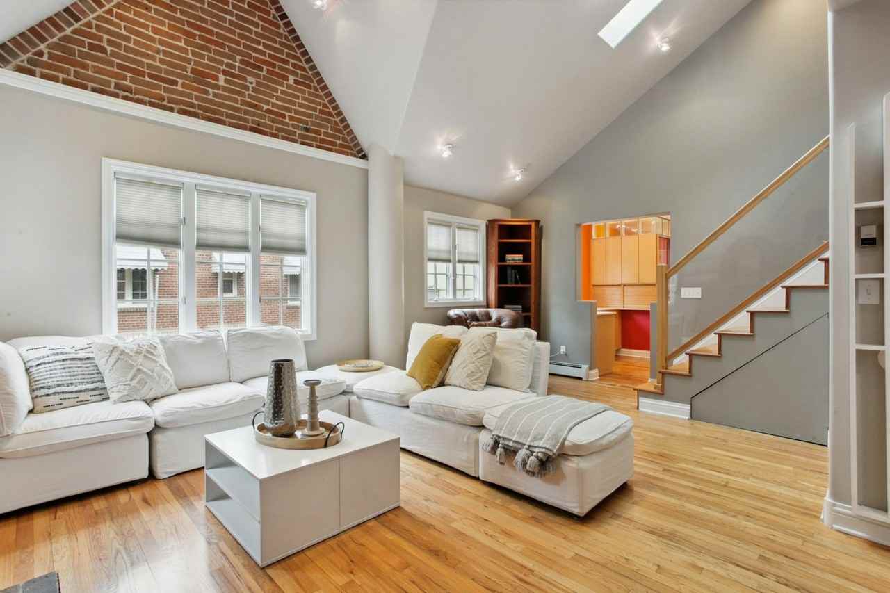 2826 East 5th Avenue - Photo 5 of 26