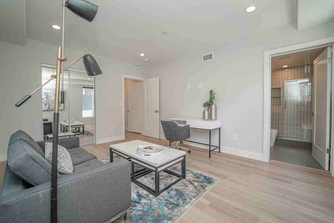 2115 Holly Drive, Unit 2115 - Photo 6 of 50