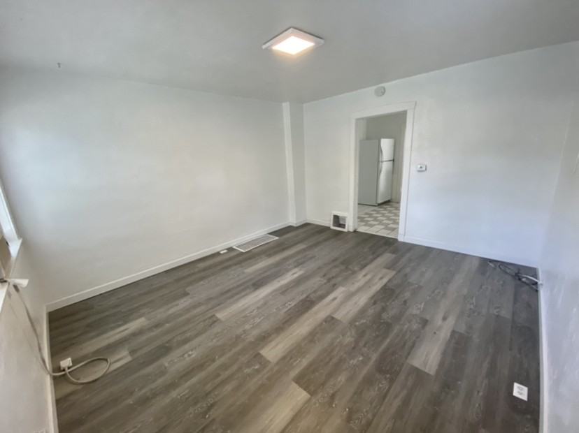 180 E Williams Ave - Photo 5 of 17