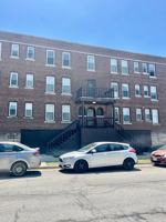 featured image of 1709 E Park Pl