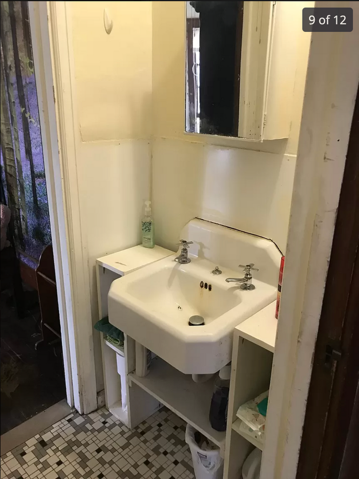 504 W. Elm - Photo 2 of 11