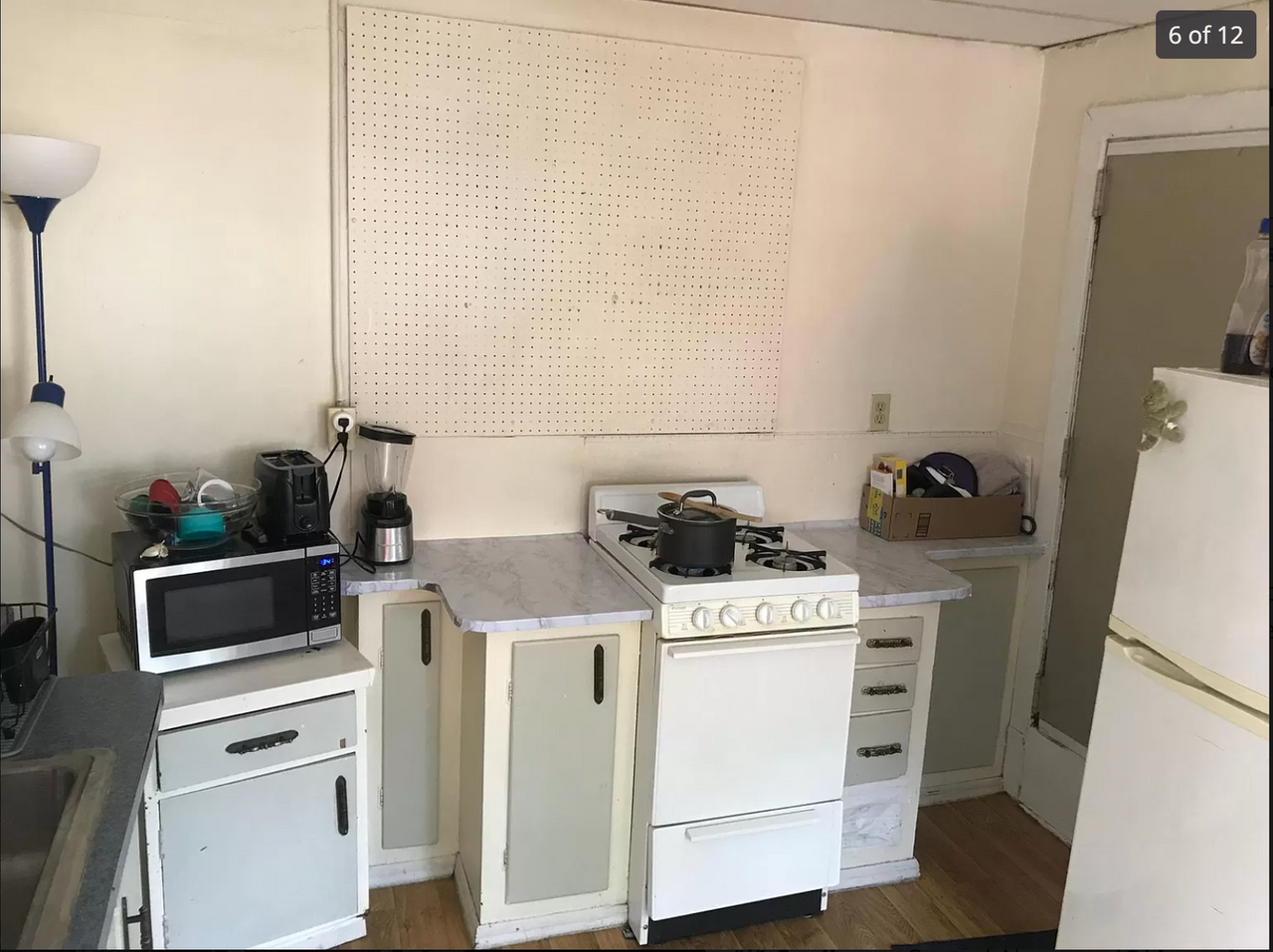 504 W. Elm - Photo 5 of 11