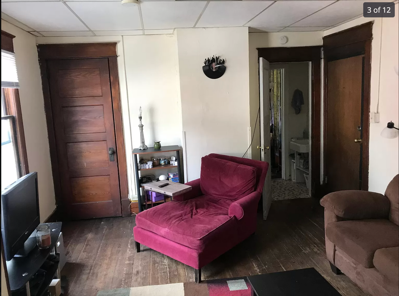 504 W. Elm - Photo 6 of 11