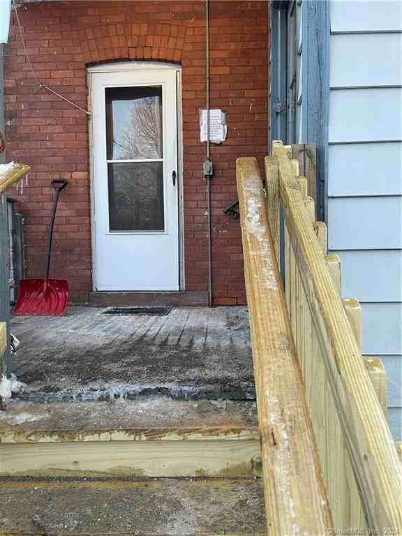 870 Capitol Ave - Photo 3 of 12