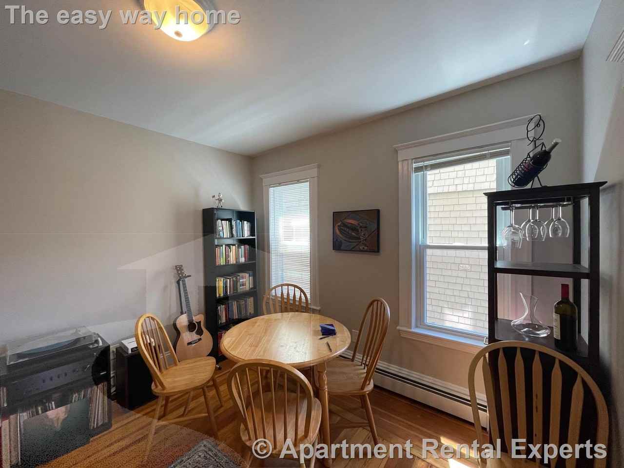 17 Belmont Sq #1 - Photo 4 of 17