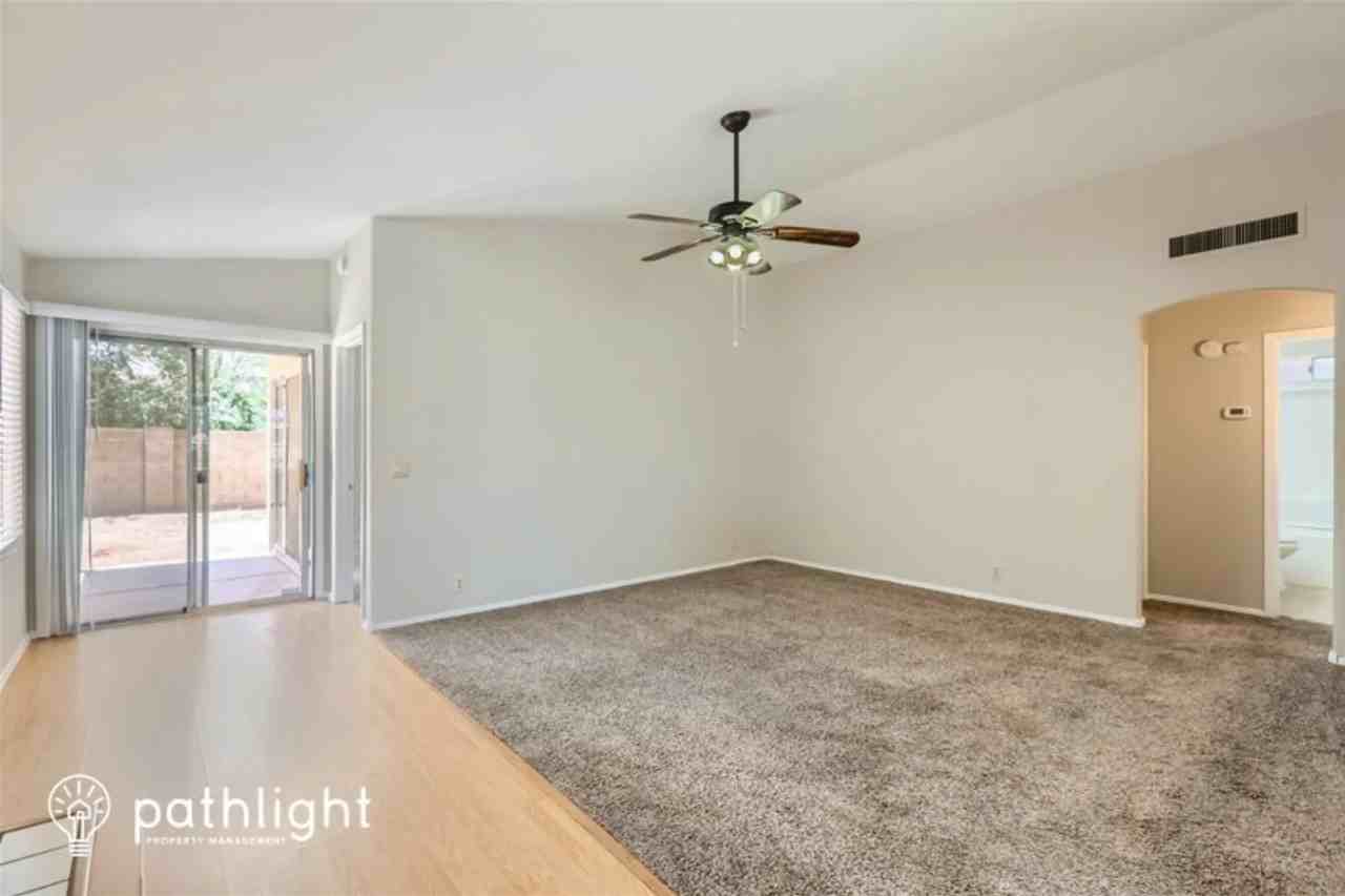 11024 N 59th Dr - Photo 2 of 19