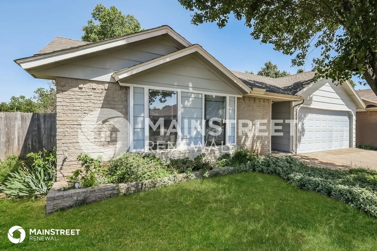 11616 Wallace Ave - Photo 3 of 16