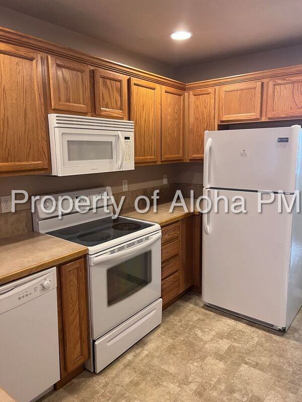 1803 S Broxon St - Photo 7 of 20