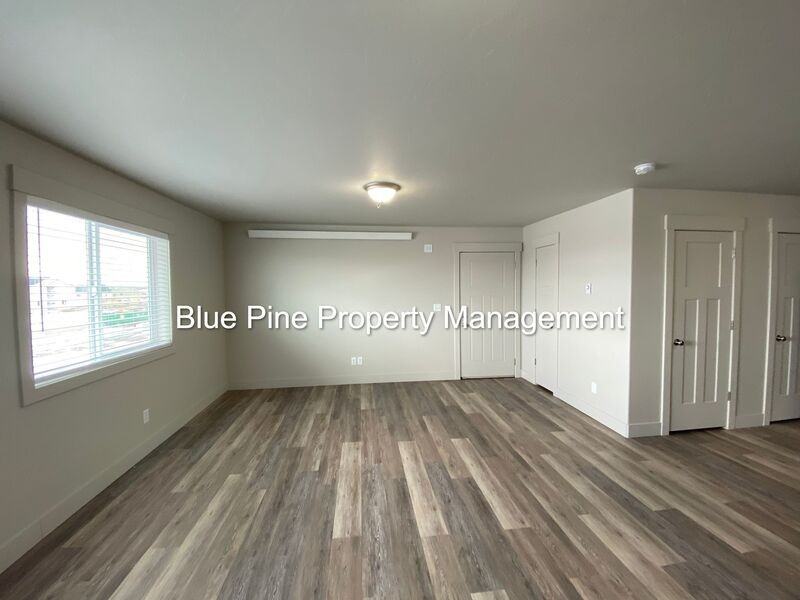 6255 N Freedom Rd #3 - Photo 4 of 11