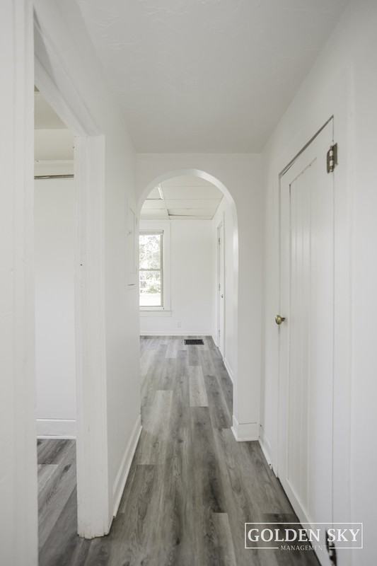 216 1/2 S Dill St - Photo 3 of 7