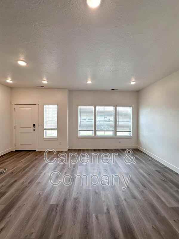 913 Wn #913W1000N - Photo 3 of 11
