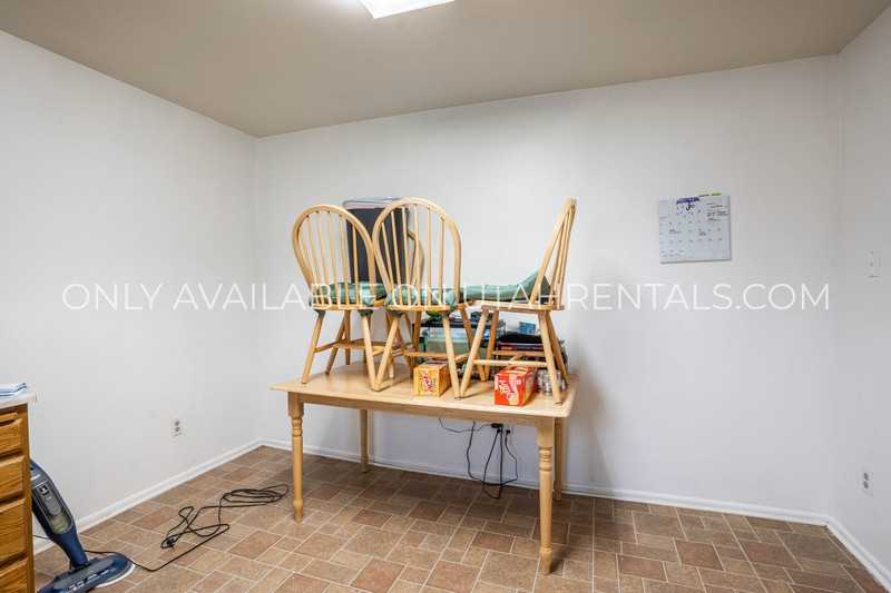 141 N Center St #141 - Photo 7 of 13