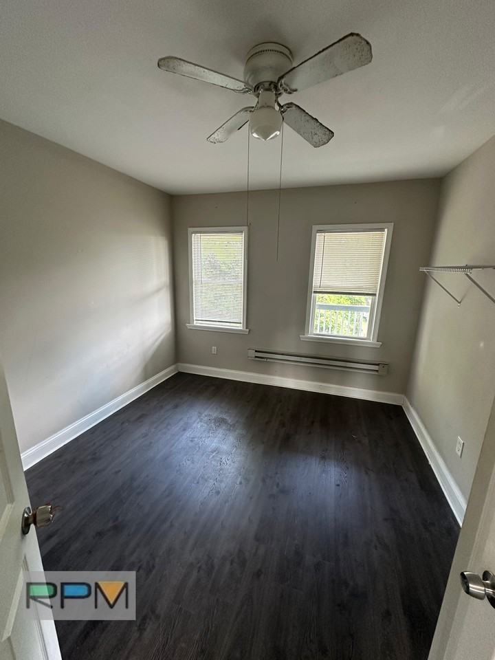 5114 Craig Ave #2 - Photo 3 of 5